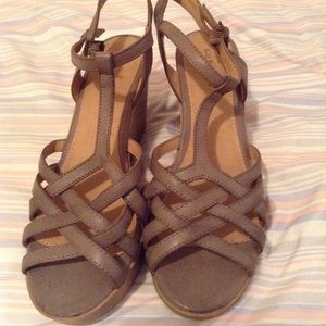Tan laced platform shoes
